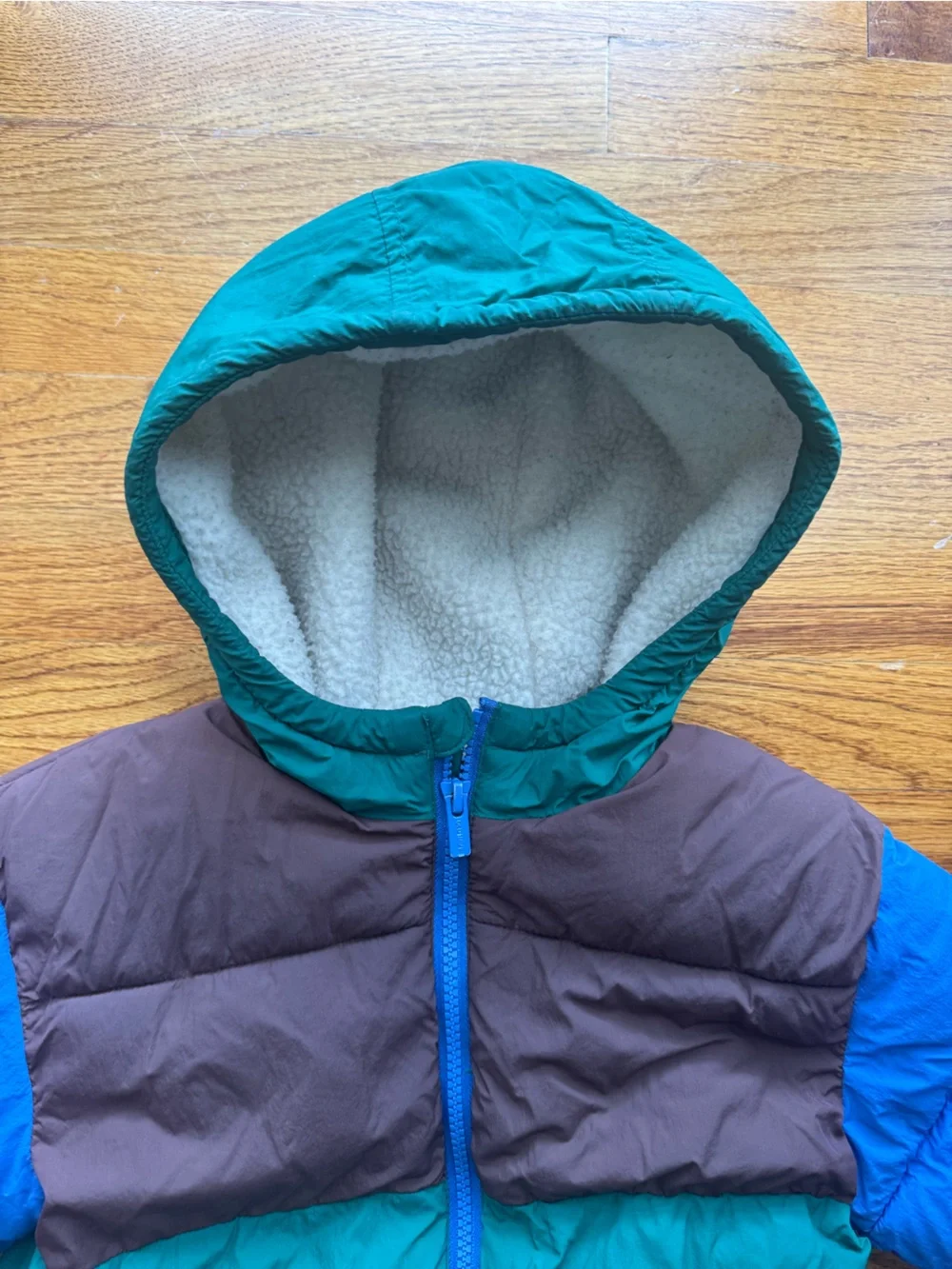 Old Navy Coat Sherpa Fleece Lined Puffer Colorblock